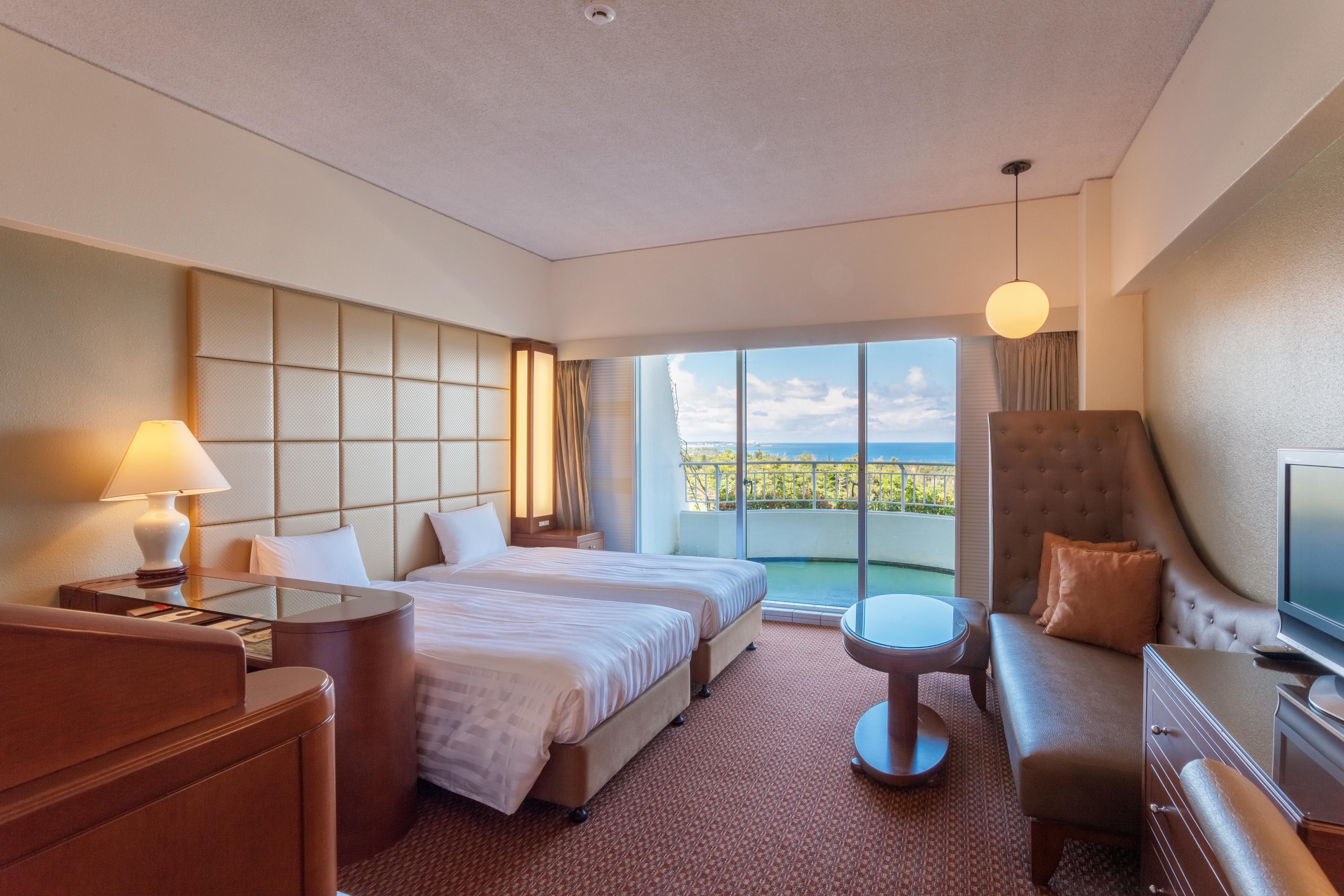 Okinawa Kariyushi Beach Resort Ocean Spa Onna Buitenkant foto