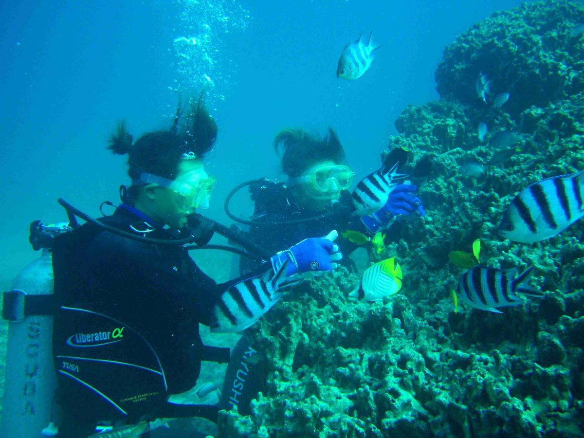 Okinawa Kariyushi Beach Resort Ocean Spa Onna Buitenkant foto