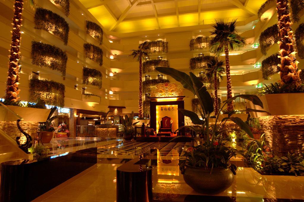 Okinawa Kariyushi Beach Resort Ocean Spa Onna Buitenkant foto