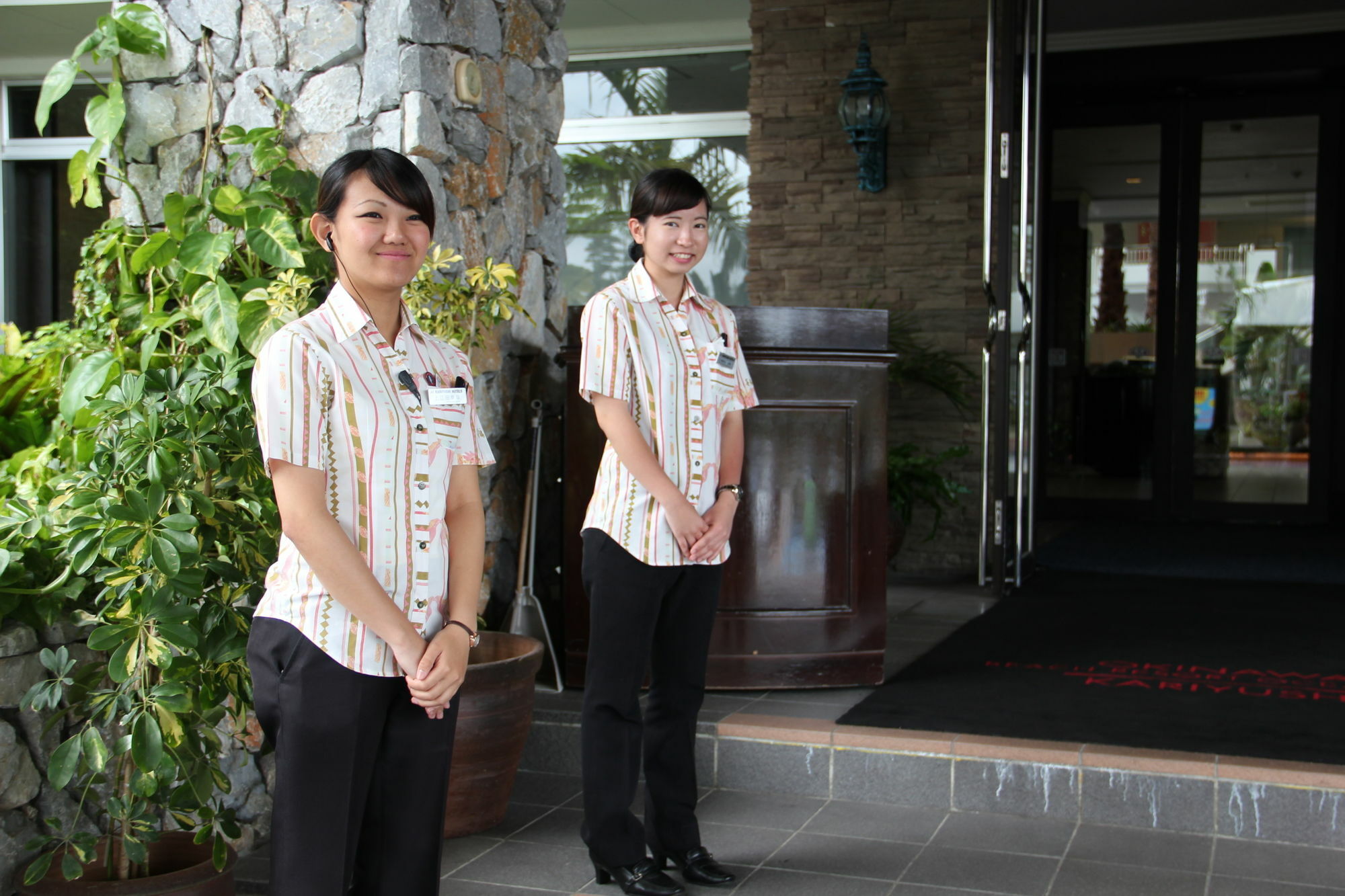 Okinawa Kariyushi Beach Resort Ocean Spa Onna Buitenkant foto